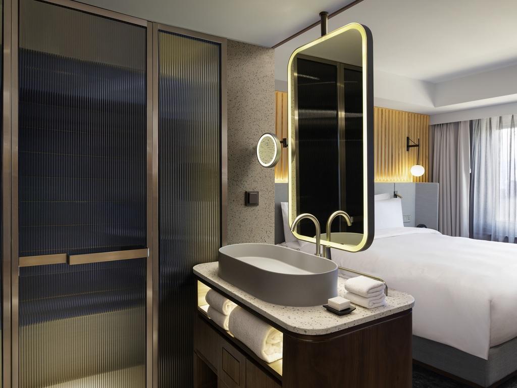 Hotel Capital